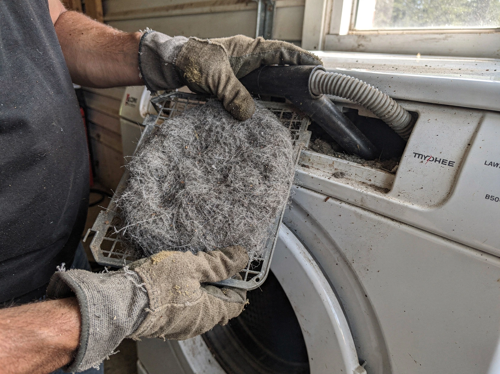 Cleaning Dryer Lint Trap service in North Druid Hills, GA